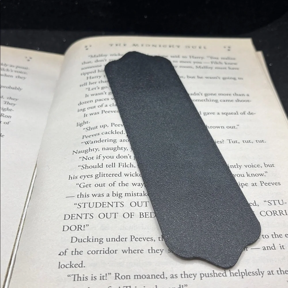 Celestial Themed Bookmark with Moon and Stars - Picture 3 of 4
